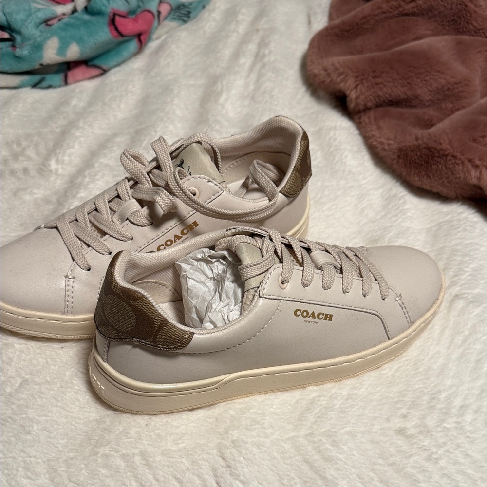 Coach Women's Beige and Brown Sneakers